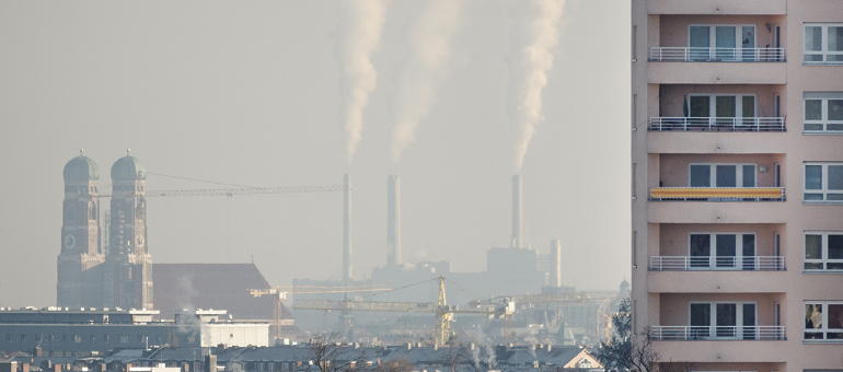 Die Frauenkirche als geheimdienstlicher Funkturmteil der Fotoreihe secret sites 2018 © Franz Wanner